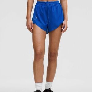 Lululemon Athletica mile maker Shorts 3 in